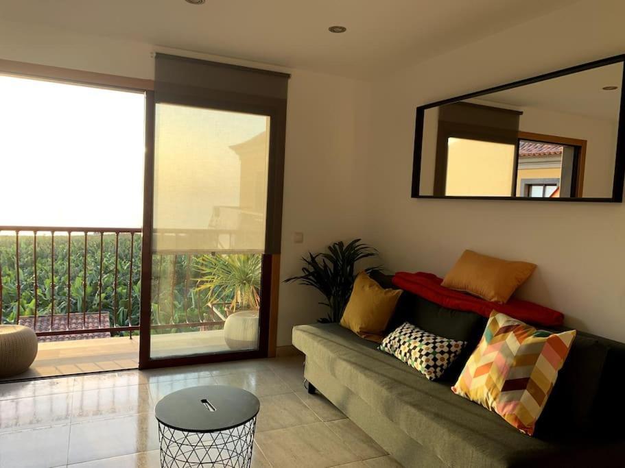 Apartamento Los Guirres Tazacorte Esterno foto