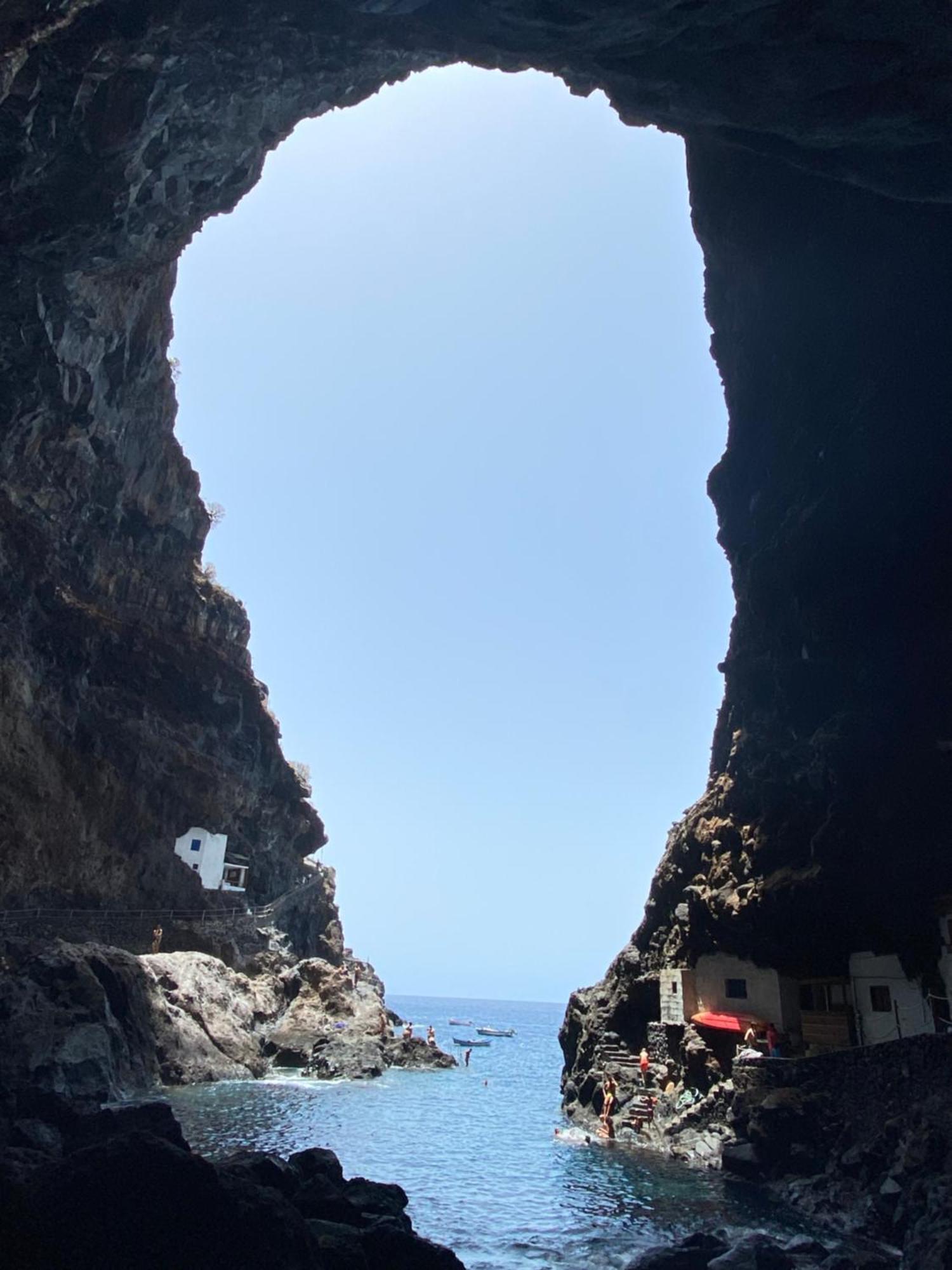 Apartamento Los Guirres Tazacorte Esterno foto